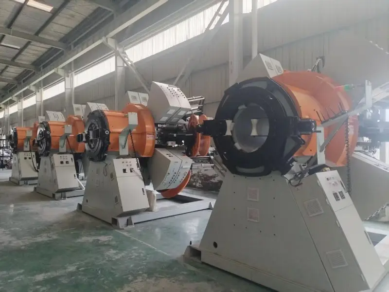 Multiple mesin pipe PE lan mesin pipe PVC saiki ing produksi