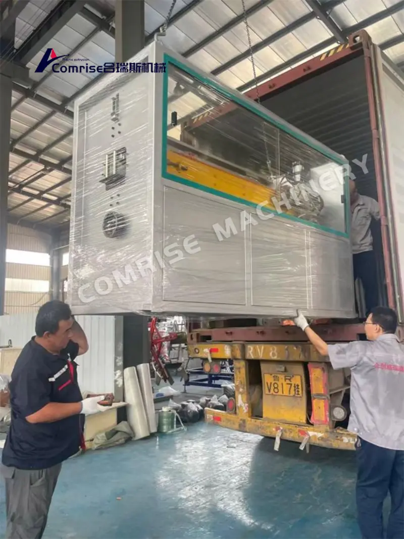 Kepala Mesin Pipa PVC Efisiensi Tinggi menyang Amerika Selatan Kepala Mesin Pipa PVC Efisiensi Tinggi menyang Amerika Selatan